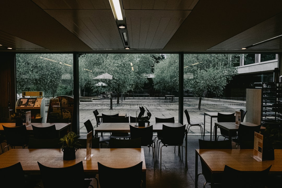 - cafe interior layout